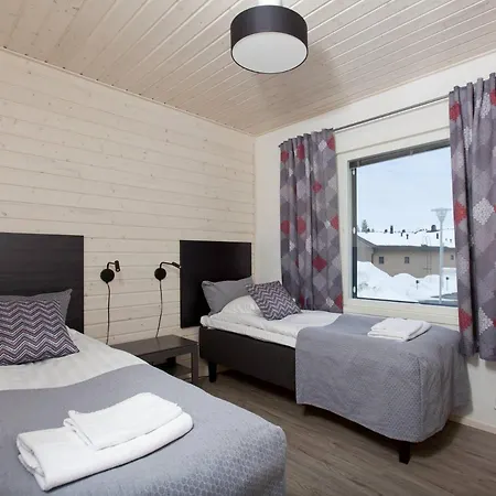 Club Kuusamon Tropiikki * Куусамо