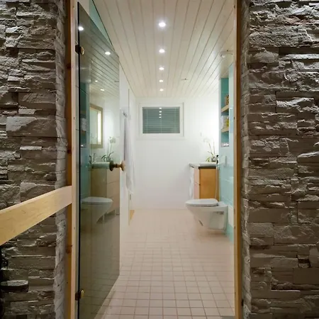 Club Kuusamon Tropiikki *