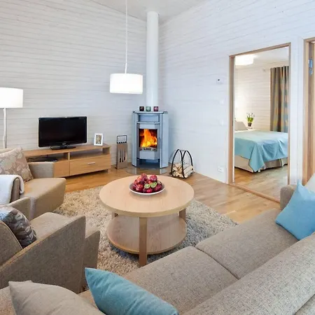 Club Kuusamon Tropiikki Куусамо